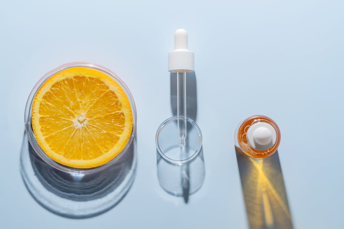 Ang Pinakamahusay na Mga Sangkap para sa Nagniningning na Balat (Gabayan na Batay sa Siyensya)