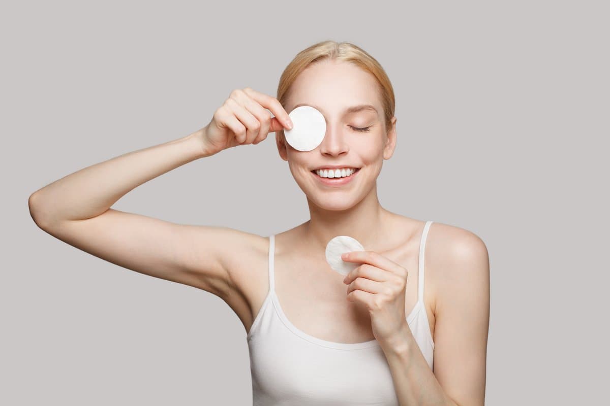 Why the Order of Your Skincare Products Matters