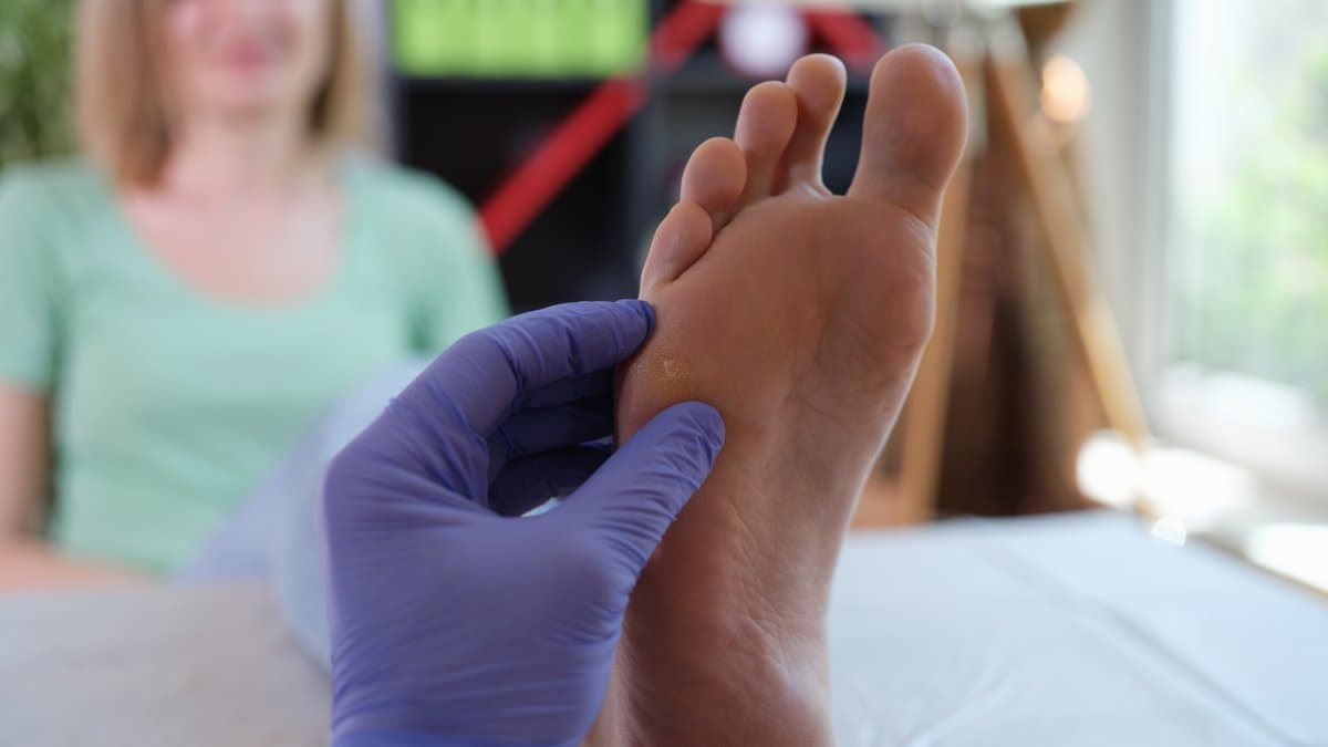 When to Seek Medical Advice and Skin Monitoring